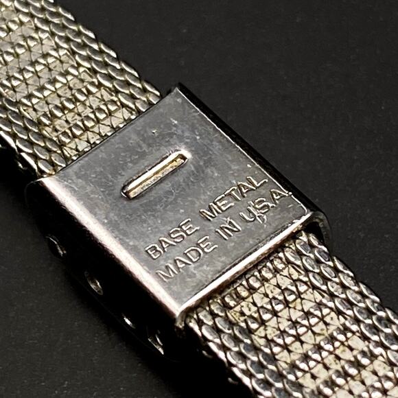 Vintage ARMITRON DEAUVILLE 20 Diamonds Quartz Ladies Watch Silver Tone Broken - Picture 10 of 14